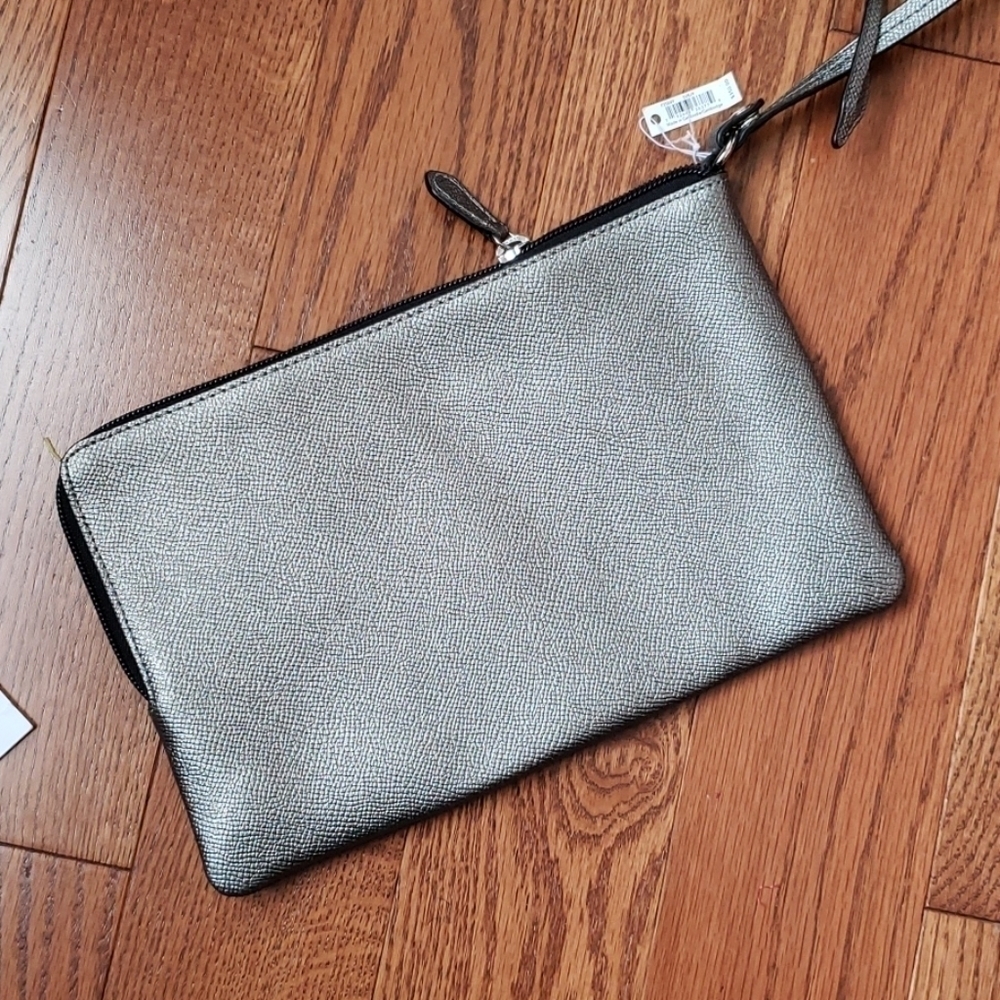𝅺coach wristlet. Authentic. NWT - Picture 5 of 11